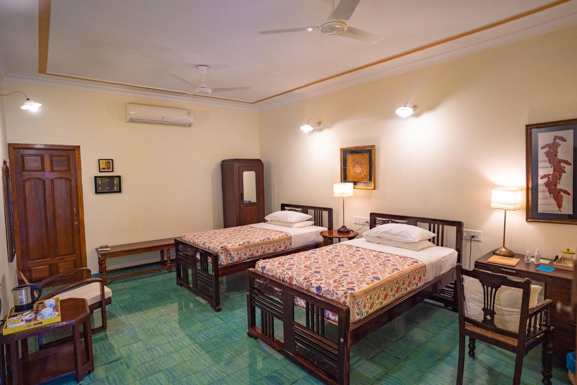 Hotel The Bangala Chettinad Karaikudi Exterior foto